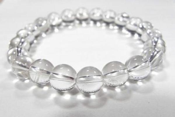 水命人士适合佩戴的戒指类型解析,助你提升运势与魅力! 水命人士适合佩戴的戒指类型解析,助你提升运势与魅力!