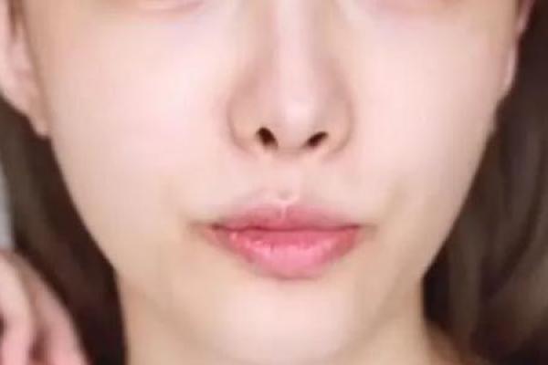 大拇指厚肉代表的命运与性格解析,揭示真实自我 大拇指厚肉代表的命运与性格解析,揭示真实自我