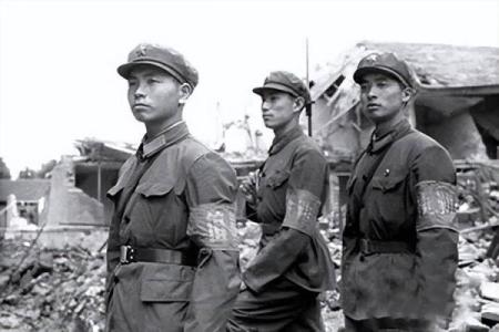 1976年出生的人命运解析：踏上辉煌人生之路