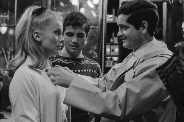 1964年出生的人:灯火命与人生缺失的完美平衡 1964年出生的人:灯火命与人生缺失的完美平衡