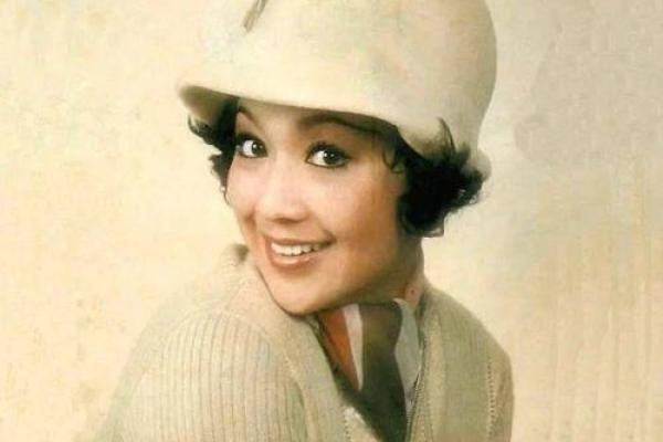 女孩头发粗硬的命运玄机，生活与性格的深层解读