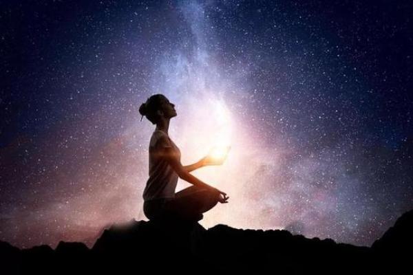 大林木命的饰品选择:提升气运,助你走向辉煌人生 大林木命的饰品选择:提升气运,助你走向辉煌人生