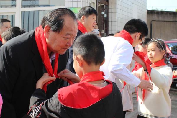 重温1998年6月:一段关于希望与奋斗的记忆 重温1998年6月:一段关于希望与奋斗的记忆