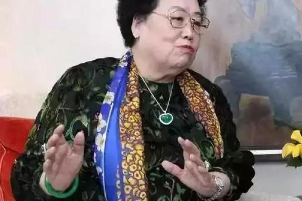 富豪算什么?命格女孩的成功之路 富豪算什么?命格女孩的成功之路