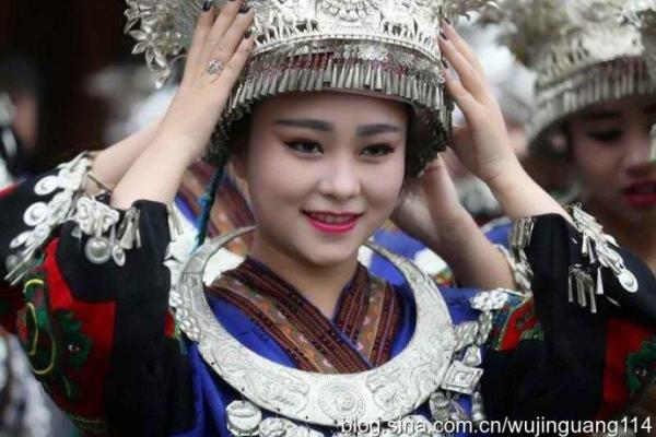 揭秘美丽命格:那些注定光彩照人的女性 揭秘美丽命格:那些注定光彩照人的女性