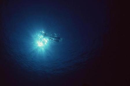 1374年：探索命运与时空的交错奥秘