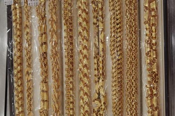 山头火命适合佩戴的项链类型解析:让你魅力无穷! 山头火命适合佩戴的项链类型解析:让你魅力无穷!