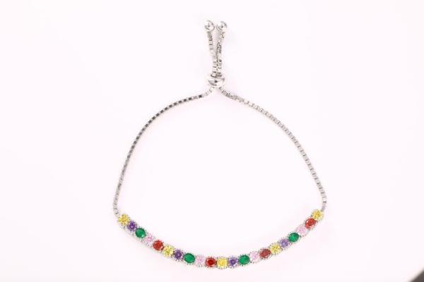 大林木命的人生探索:适合佩戴的珠宝与饰品推荐 大林木命的人生探索:适合佩戴的珠宝与饰品推荐