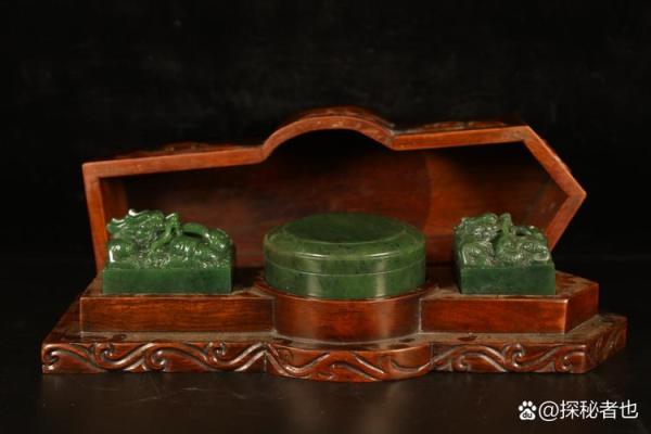 探秘碧玉:适合佩戴的命格与背后的奥秘 探秘碧玉:适合佩戴的命格与背后的奥秘