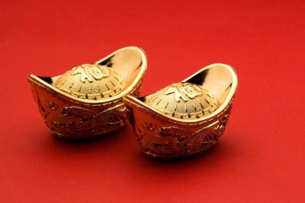 属狗之人的富贵命运探秘:如何掌握人生的成功秘籍 属狗之人的富贵命运探秘:如何掌握人生的成功秘籍