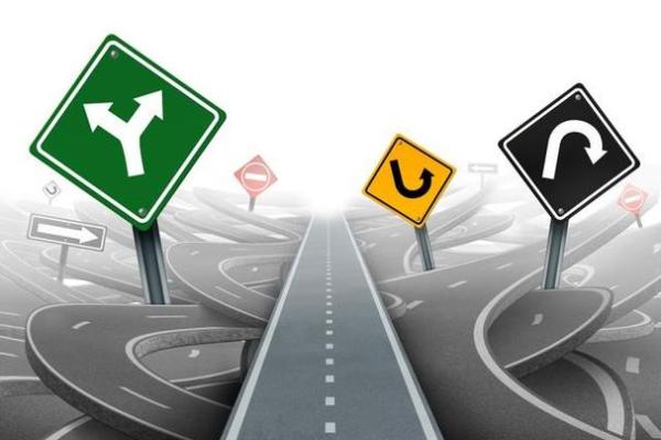 层次分明，命运多舛：成语背后的智慧与哲理