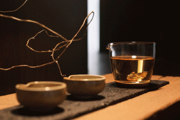 56年出生的人属火命的秘密与人生指南 56年出生的人属火命的秘密与人生指南