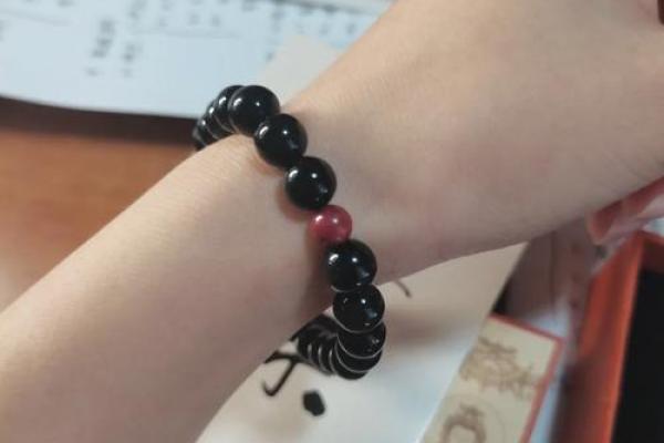 水命族群最佳水晶推荐,提升运势与能量! 水命族群最佳水晶推荐,提升运势与能量!