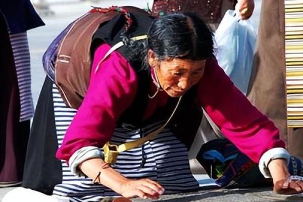 不能拜佛烧香是什么命?探寻命运深处的秘密 不能拜佛烧香是什么命?探寻命运深处的秘密