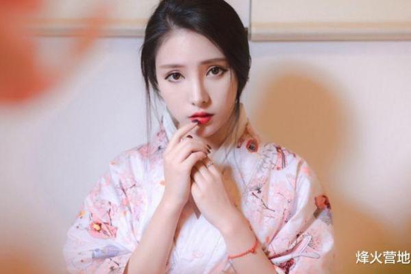 掌控桃花命的秘密:如何吸引真爱与幸福 掌控桃花命的秘密:如何吸引真爱与幸福