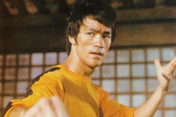 梁朝伟命盘解析:从星空看演艺巨星的命运轨迹 梁朝伟命盘解析:从星空看演艺巨星的命运轨迹