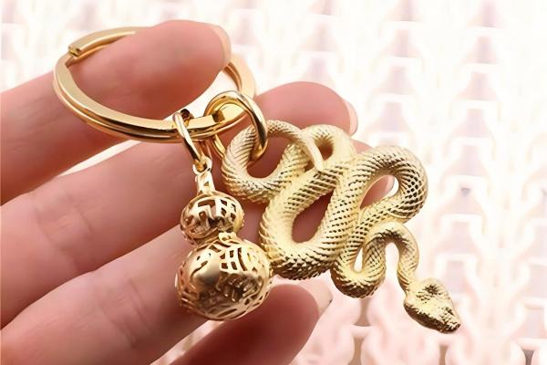 命理缺水,如何选择适合的配饰来补救? 命理缺水,如何选择适合的配饰来补救?