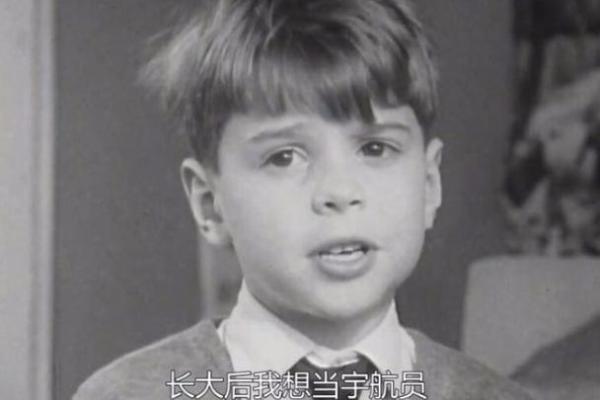 1995年出生的男性命运解析:探寻人生的多彩与挑战 1995年出生的男性命运解析:探寻人生的多彩与挑战