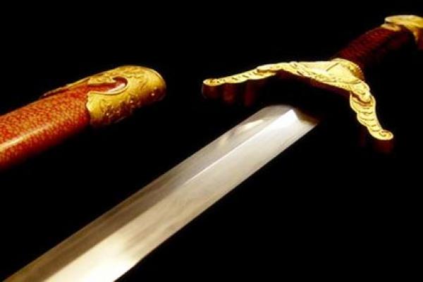 解析真龙天子的命:根据时辰看命理的奥秘 解析真龙天子的命:根据时辰看命理的奥秘