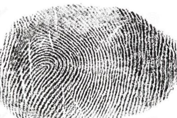 歪嘴的人命格解析:神秘的命运与性格特征探秘 歪嘴的人命格解析:神秘的命运与性格特征探秘