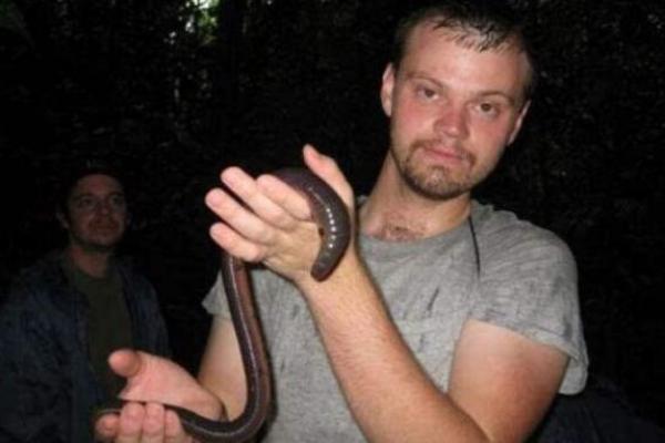 歪嘴的人命格解析:神秘的命运与性格特征探秘 歪嘴的人命格解析:神秘的命运与性格特征探秘