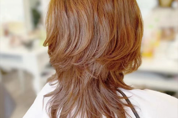 金命之人适合的发型:打造与众不同的时尚形象 金命之人适合的发型:打造与众不同的时尚形象