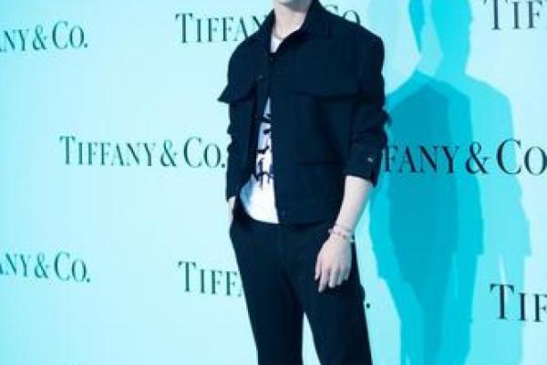 根据命格解读霸道总裁的成就与魅力