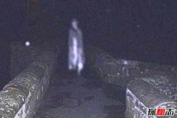 关于什么命经常招鬼魂？探秘灵异的背后真相