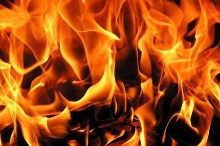 佛灯火命人士最适合的佩戴是什么？一文揭晓！