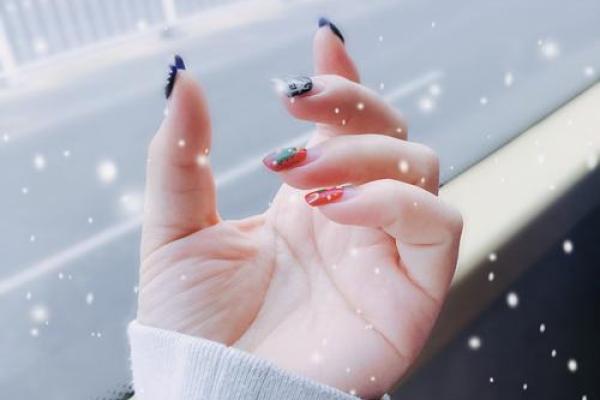 火命女人的命硬究竟是什么意思?解密命运之路的深层含义! 火命女人的命硬究竟是什么意思?解密命运之路的深层含义!