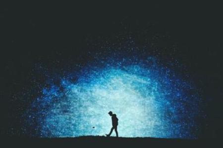 腊月十三的奇妙之夜：探索1995年冬季的星空与民间故事