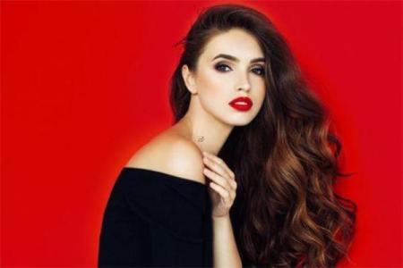 颊骨高的女人 她们的命运与内心世界