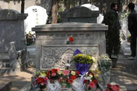 揭秘仙命与葬山之间的神秘关联，打造完美安葬之地！