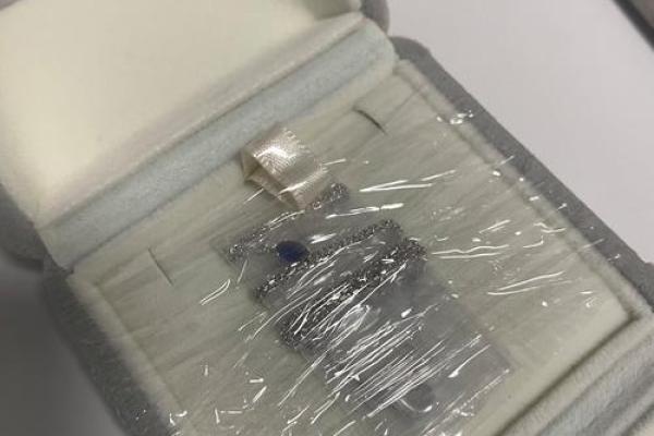 沙土命与珠宝的完美结合，最佳首饰推荐指南