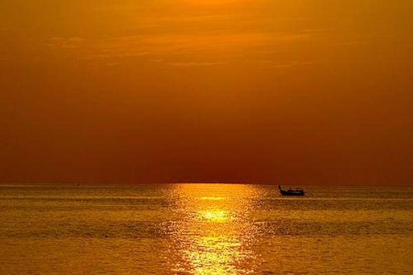 倾听岁月的回响：1997年10月的梦想与希望