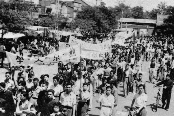 1942年:命运的交织与历史的回响 1942年:命运的交织与历史的回响