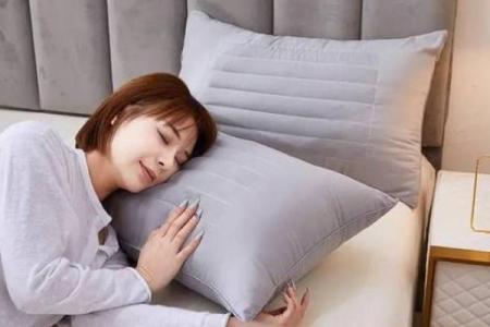 适合圆形床头的命理智慧：打造理想睡眠环境的秘密