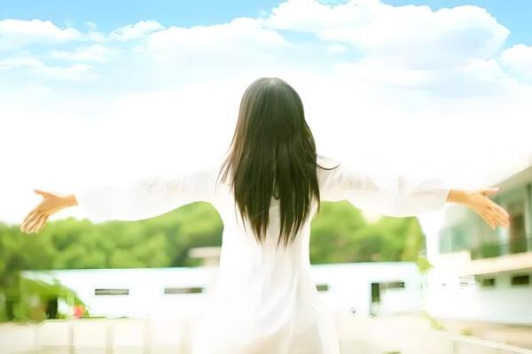 水命之人最佳发色选择，助你展现独特魅力！