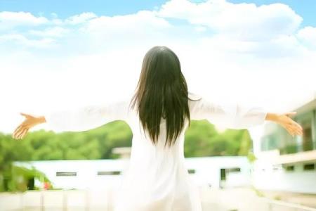 水命之人最佳发色选择，助你展现独特魅力！