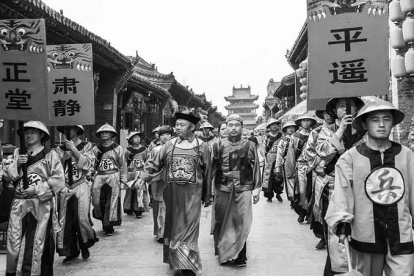 1018年：神秘的命运与历史的交汇点