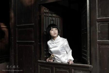 女人走路快，命运如何？解密她们的生活与心境