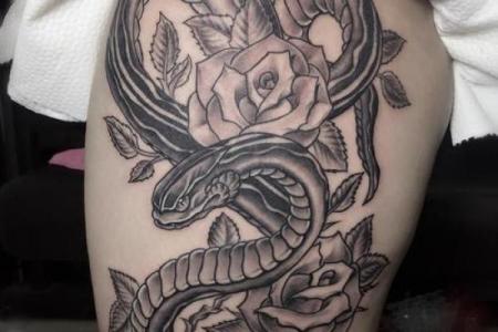 什么样的人适合纹蛇？揭秘纹身与个性的深层联系！