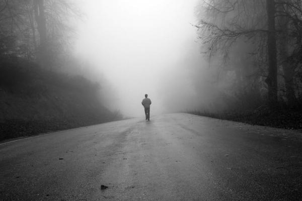 1960年土命的缺失与补救：探寻内心的平衡与和谐