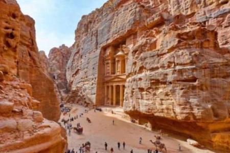 平地木命男孩与命中注定的良缘：灵魂伴侣的寻找之旅