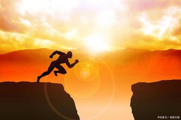 探索7月29日出生者的命运与性格特征 探索7月29日出生者的命运与性格特征