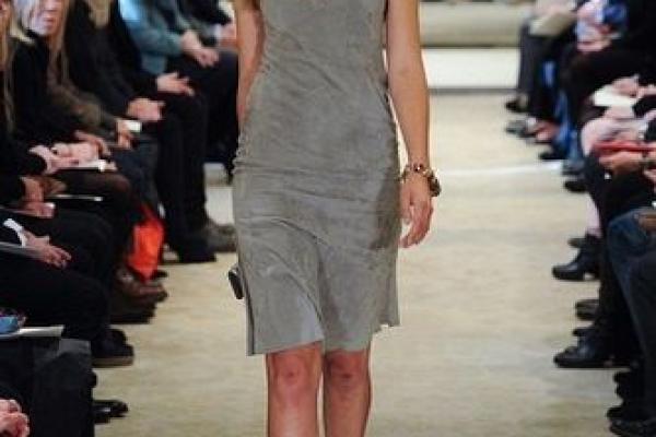 火命女人必备的时尚配件,提升气质魅力的秘密! 火命女人必备的时尚配件,提升气质魅力的秘密!