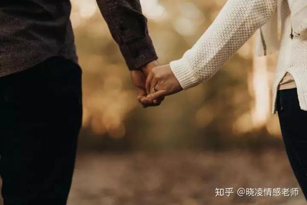 从命理看,什么样的女性身边总是有很多男人相伴? 从命理看,什么样的女性身边总是有很多男人相伴?