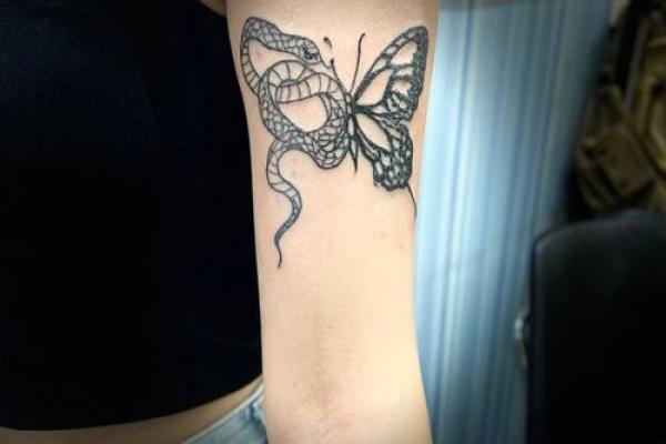 火命纹身:焚烧生命激情的图案选择指南 火命纹身:焚烧生命激情的图案选择指南