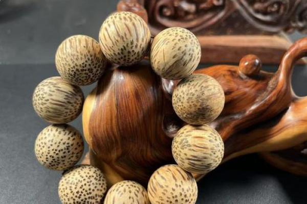 揭秘金丝楠木命的特性与适合的木材选择! 揭秘金丝楠木命的特性与适合的木材选择!