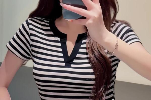 土命人士穿衣搭配指南:如何选择适合的服装让你更加魅力四射 土命人士穿衣搭配指南:如何选择适合的服装让你更加魅力四射